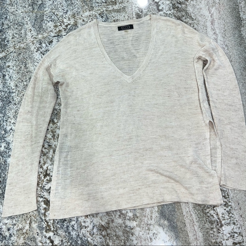 Ayr Sweater - XS but runs large